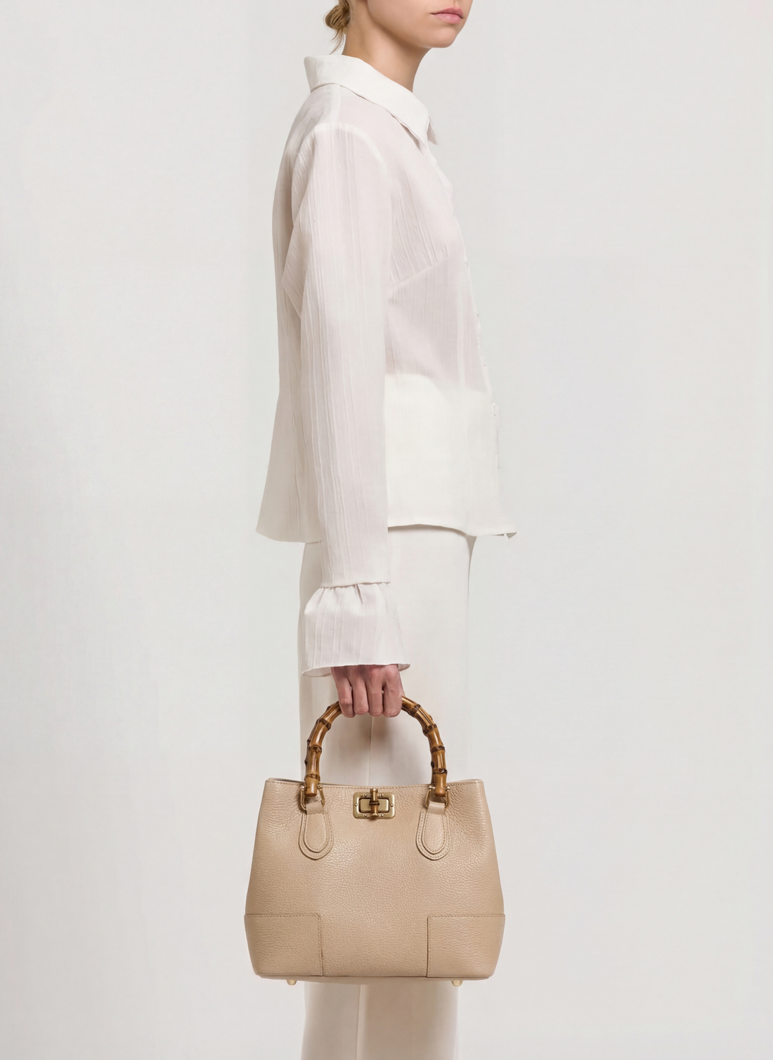 Borsa Bamboo Babe micro in pelle Dollaro Beige - Voemièn