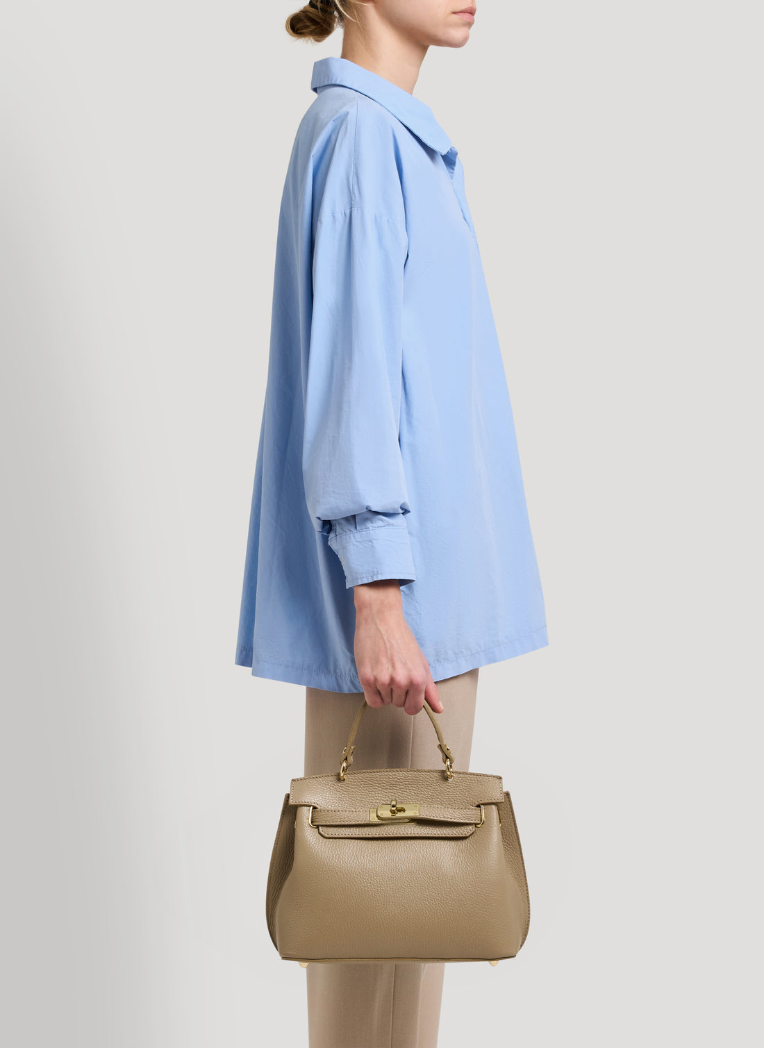 Borsa Giselle in Pelle Dollaro Taupe Chiaro - Voemièn