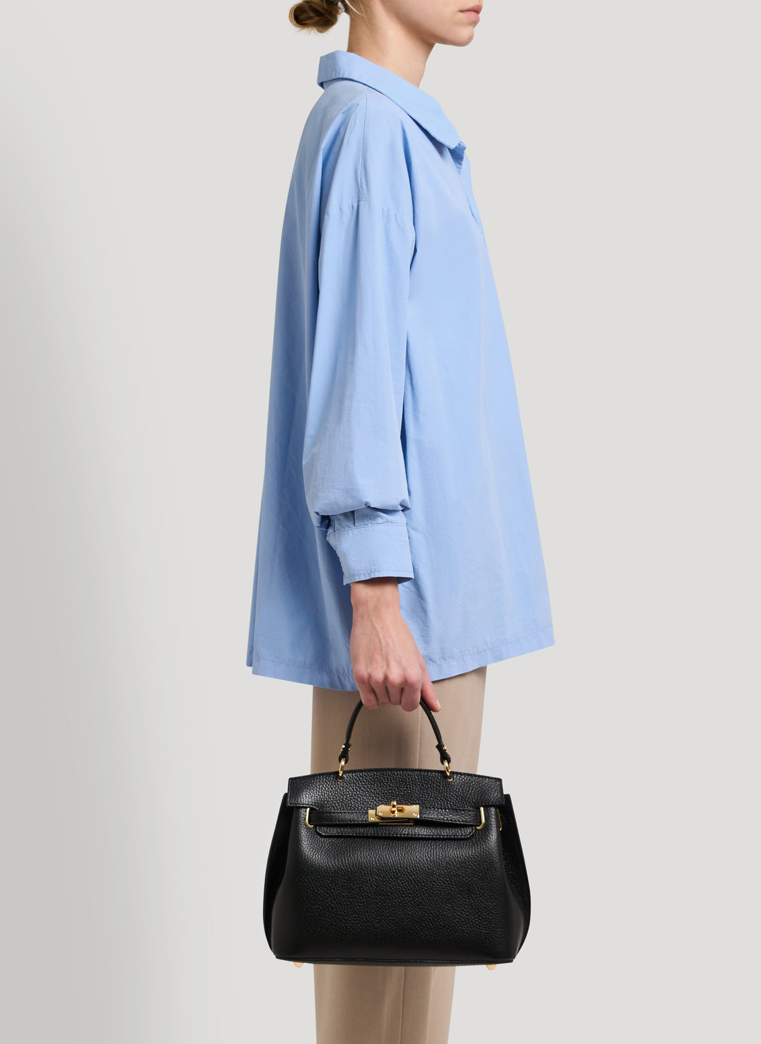 Borsa Giselle in Pelle Dollaro Nera - Voemièn