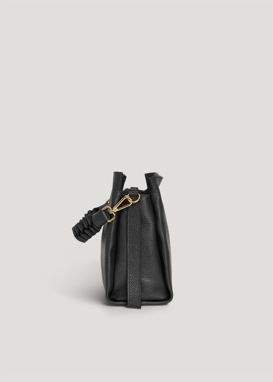 Braid bag in Black Dollar leather