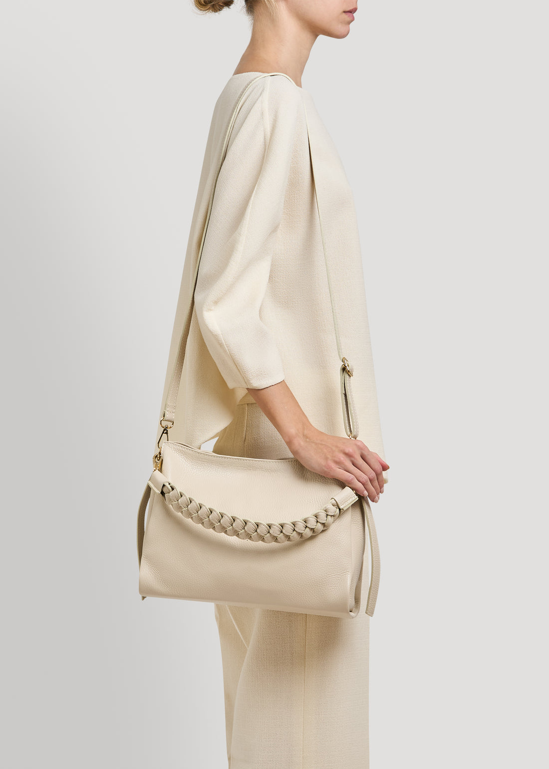 Braid bag in Beige Dollaro leather