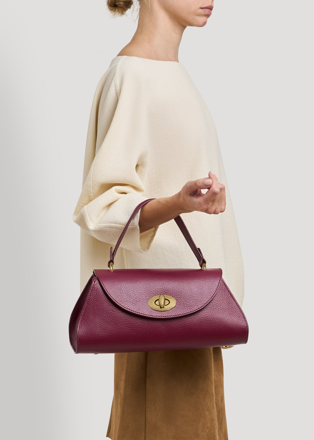 Beige dollar leather Egle bag