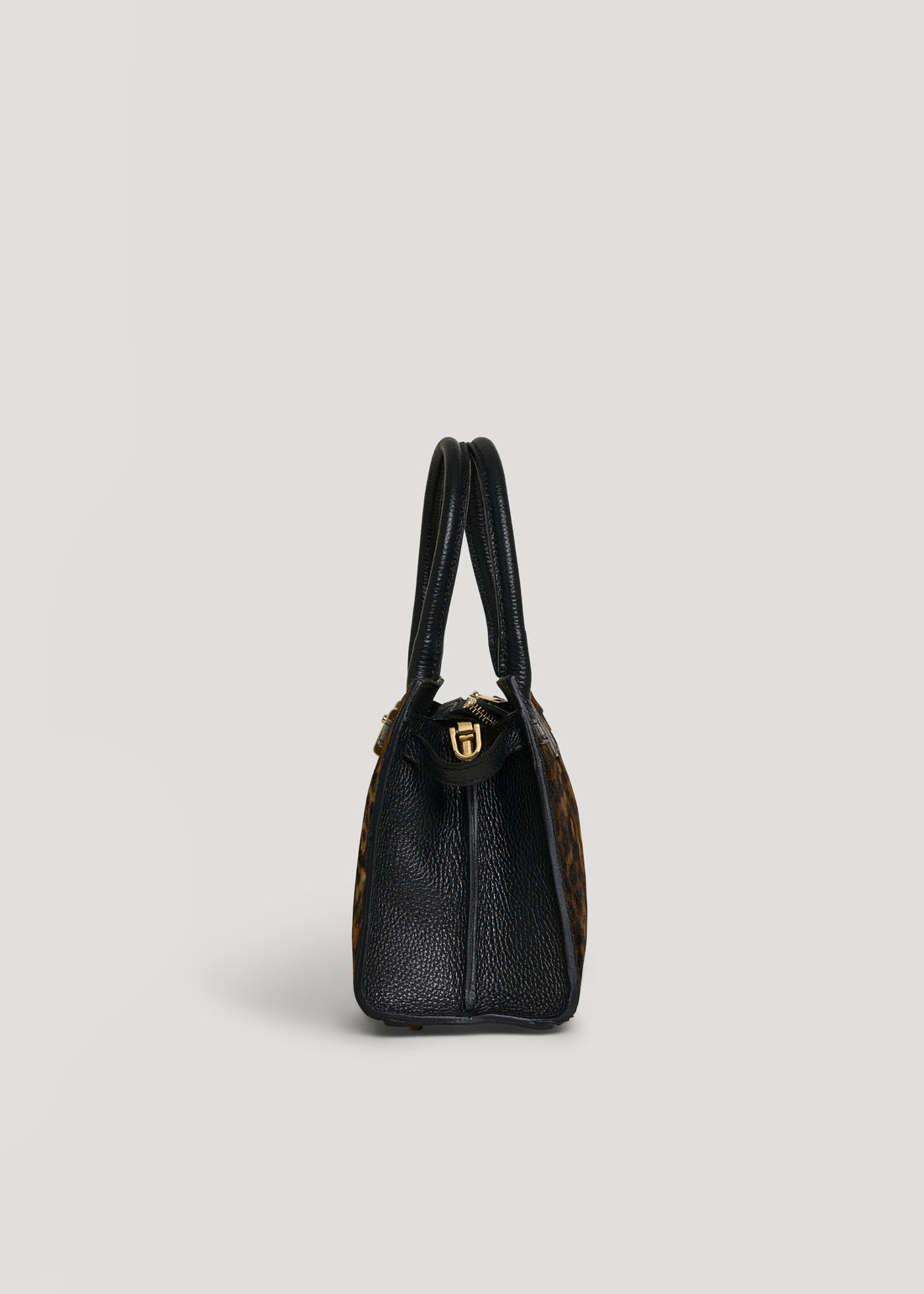 Grace bag in black dollar leather
