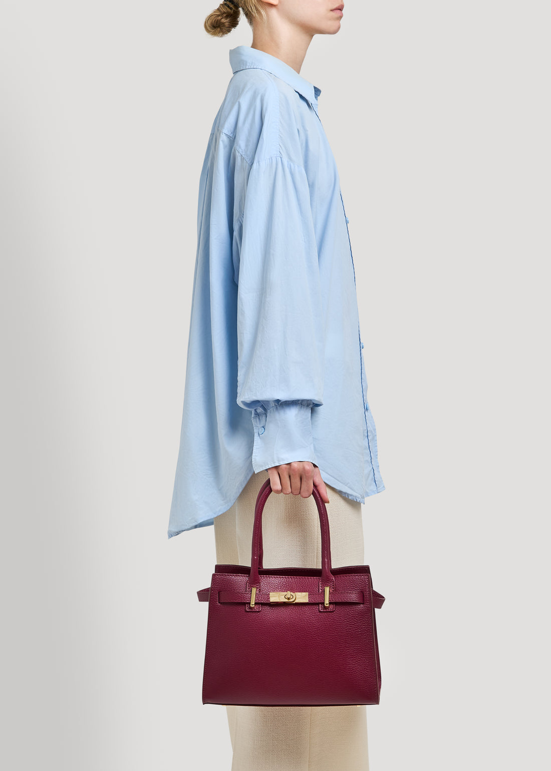 Grace bag in black dollar leather