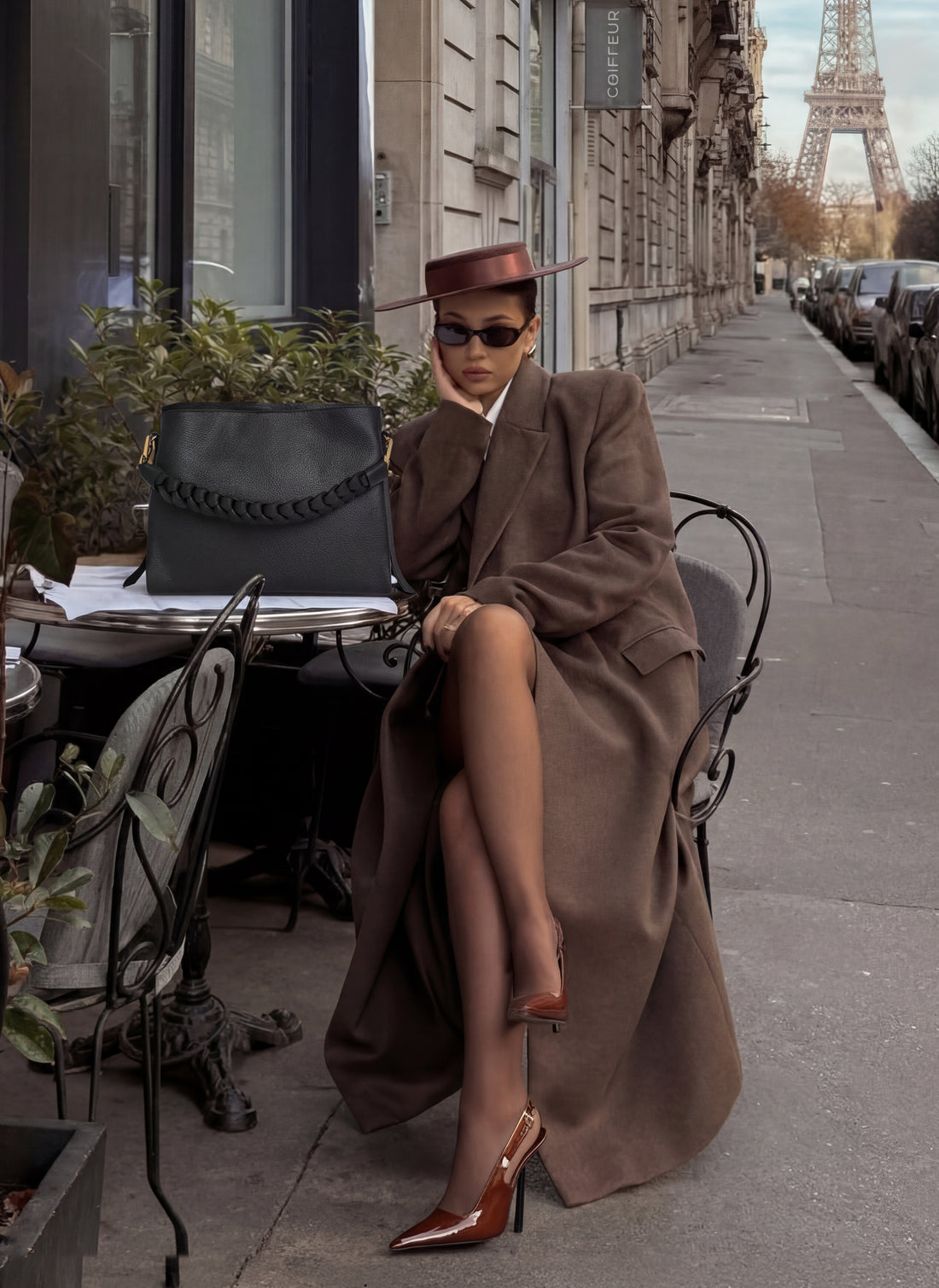 Braid bag in Black Dollar leather