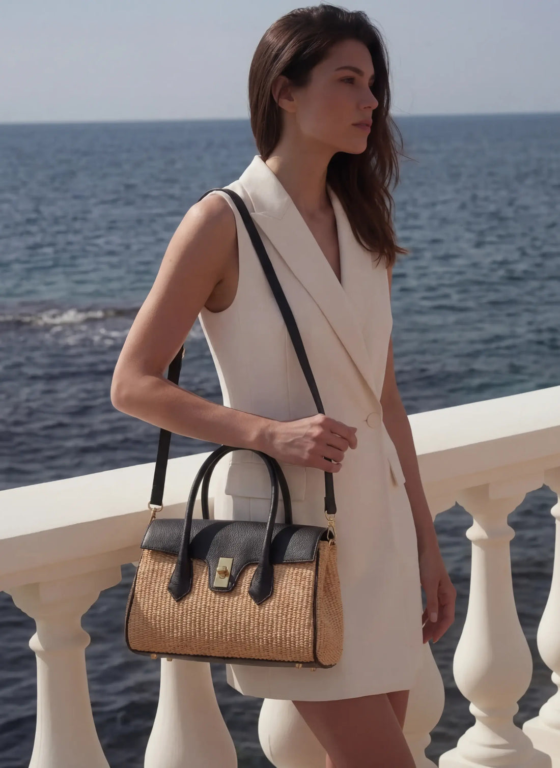 Borsa Cécile in Pelle e Rafia Nera - Voemièn