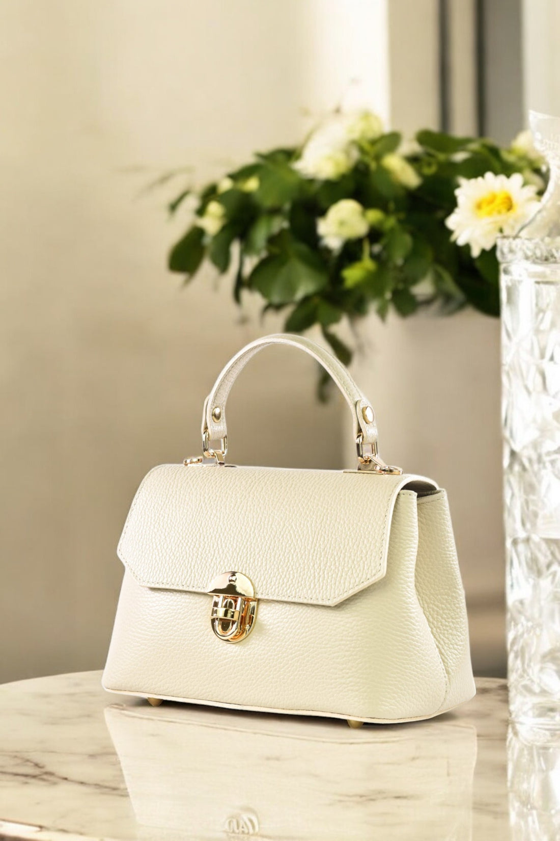 Beige dollar leather Egle bag