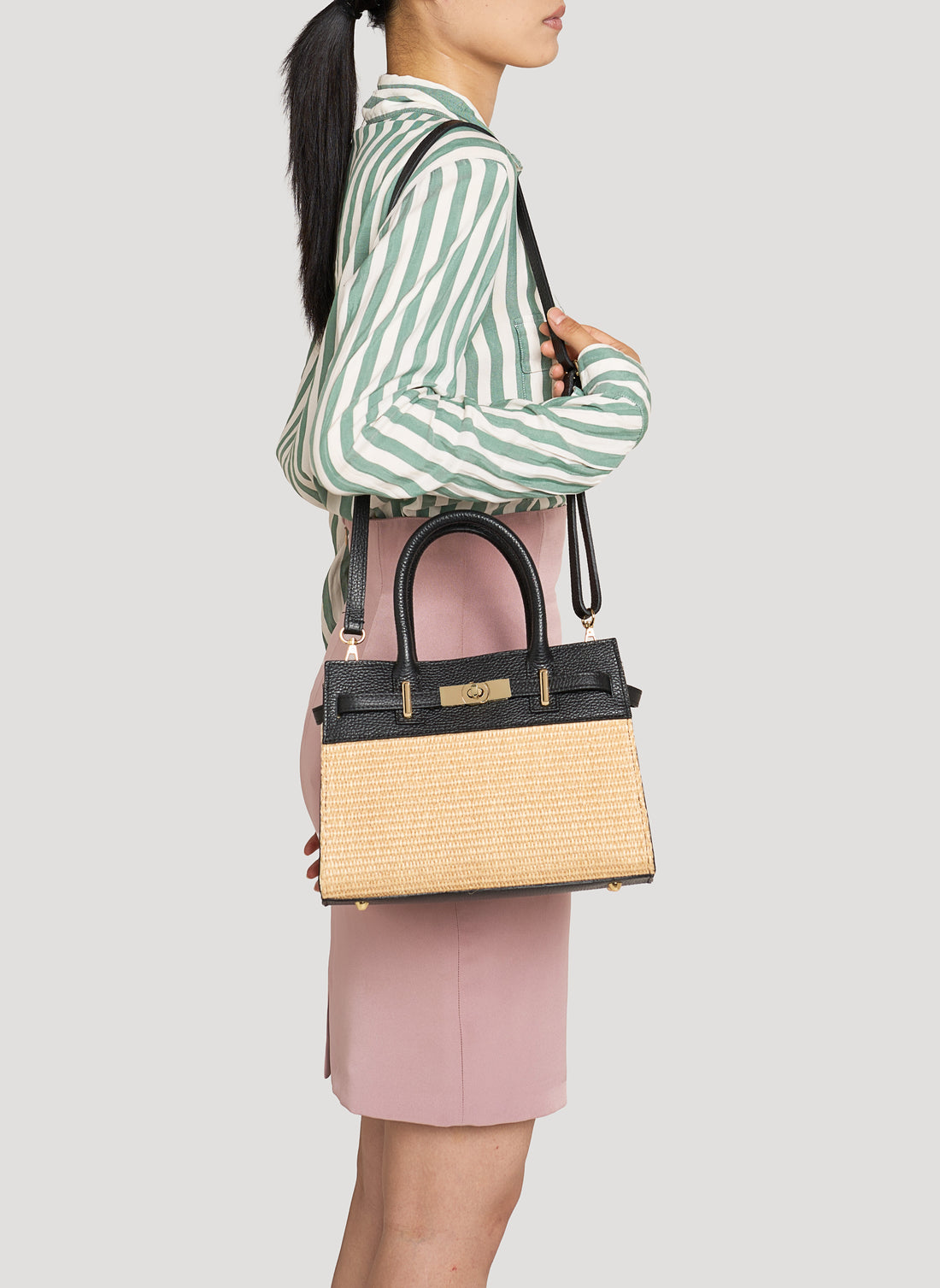 Borsa Grace in pelle Togo e rafia Nera