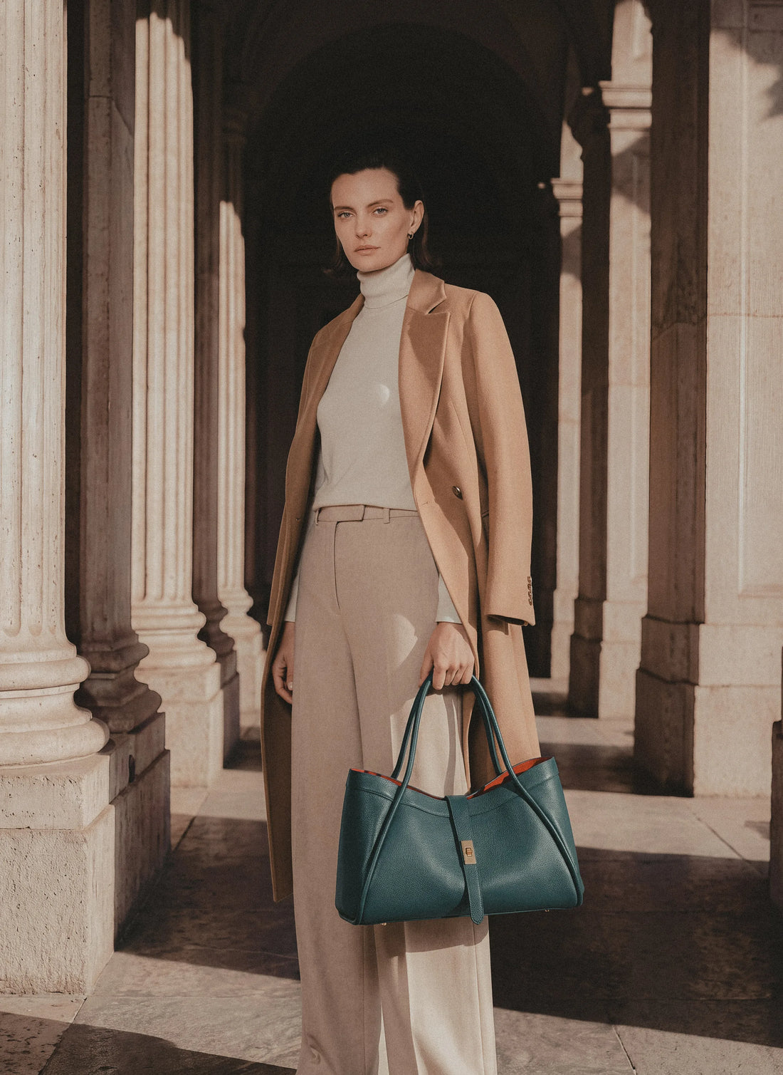 Borsa Mayfair in Pelle Togo Petrolio