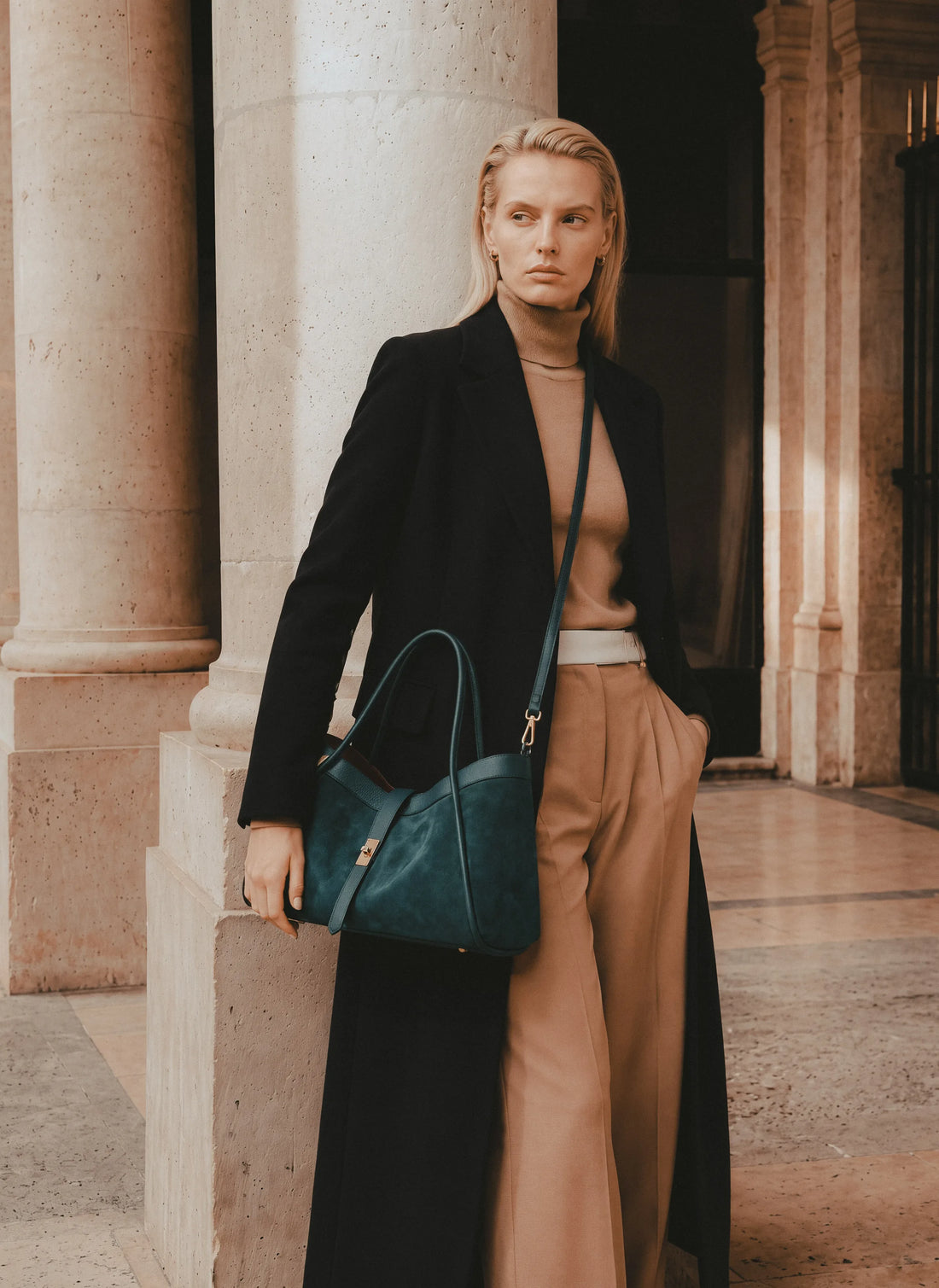Borsa Mayfair Media in Camoscio e Pelle Togo Petrolio