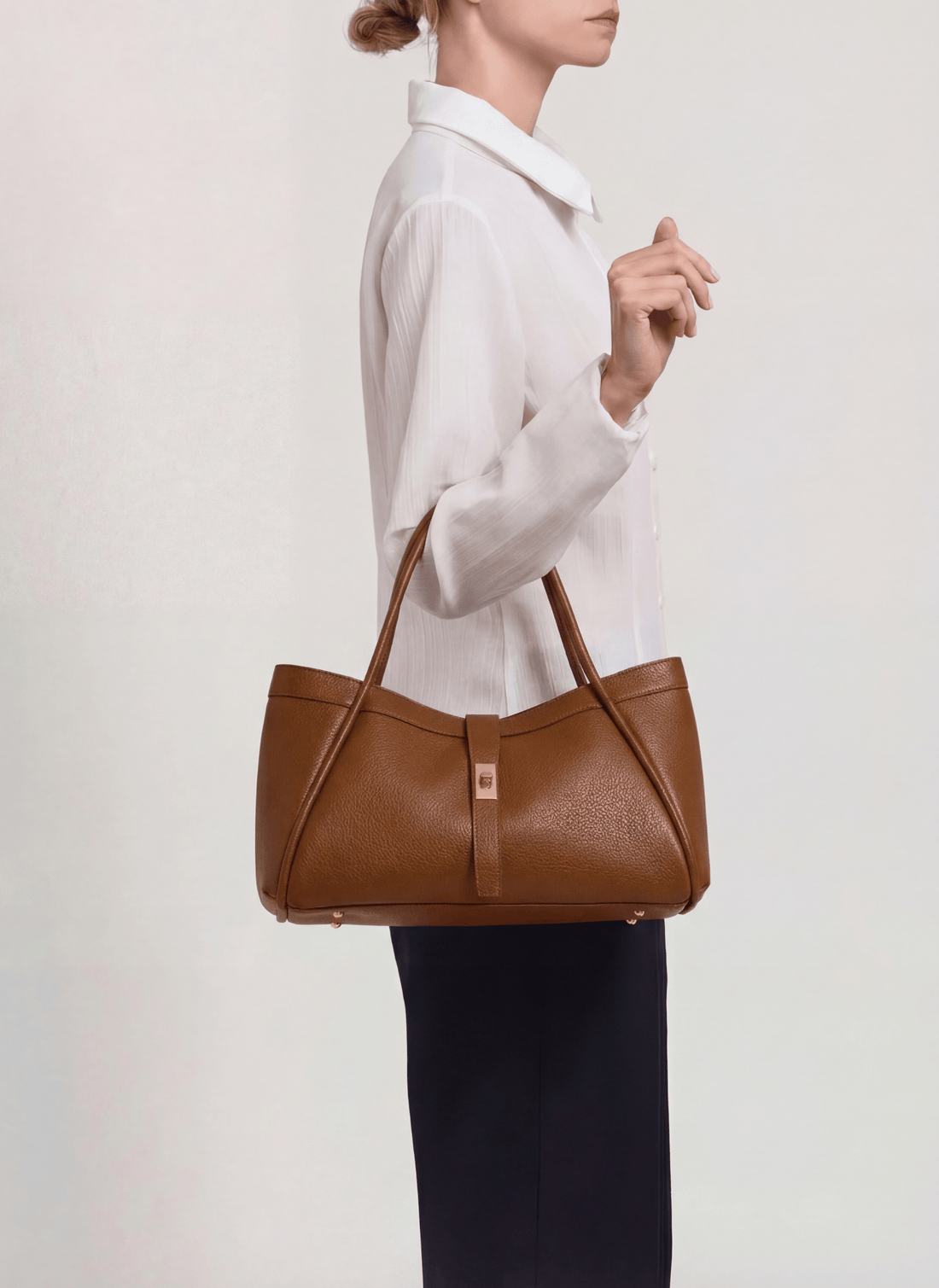 Borsa Mayfair Micro in Pelle Togo Cuoio - Voemièn