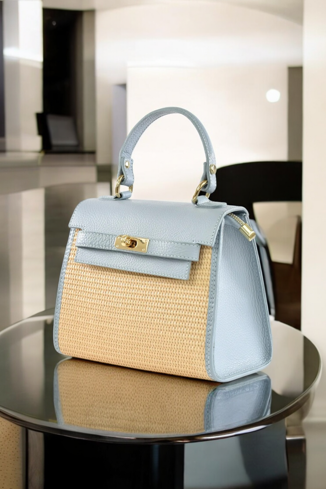 Borsa Freydis in pelle Dollaro e Rafia di Vienna Celeste