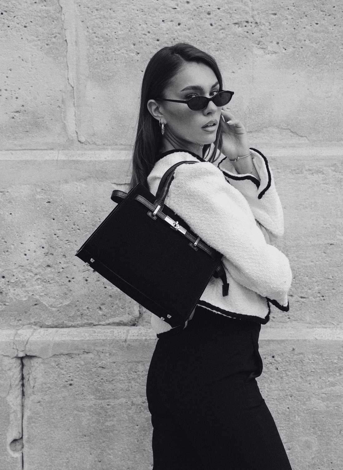 Grace bag in black dollar leather