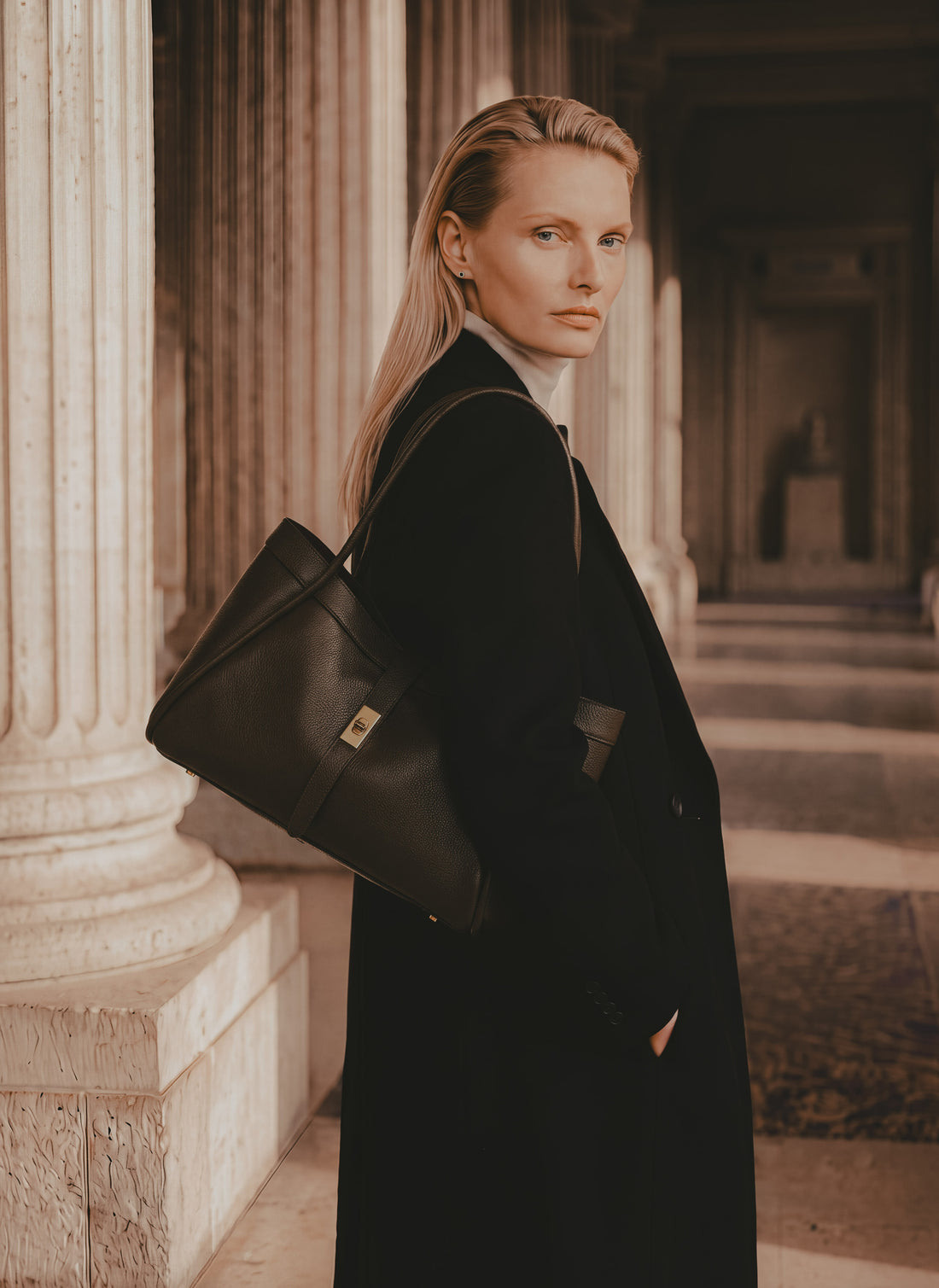 Borsa Mayfair Media in Pelle Togo Testa di Moro