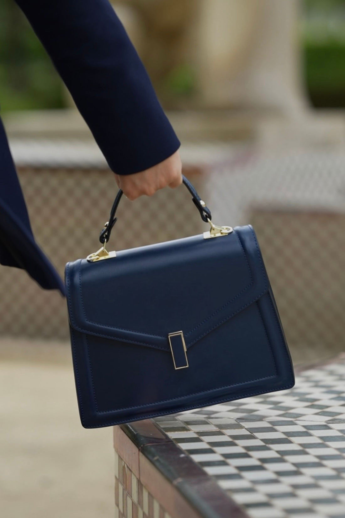 Borsa Adelaide in pelle Saffiano Blu Navy