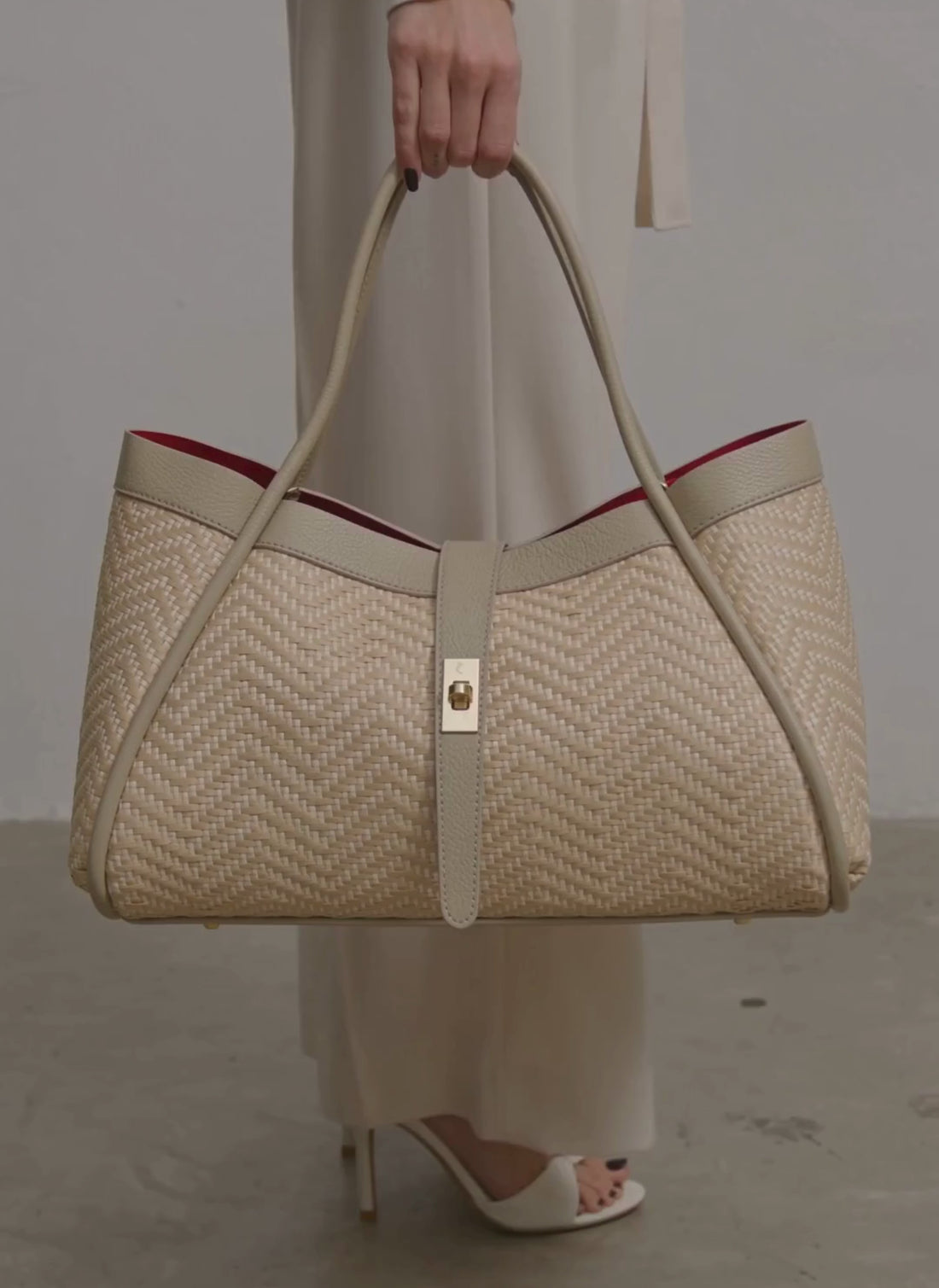 Borsa Mayfair in Pelle e Rafia Chevron Limited Edition Beige